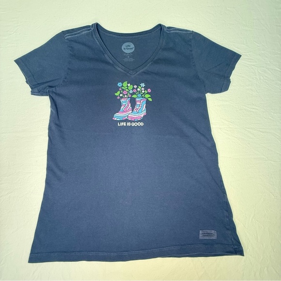 Life is Good short sleeve Vneck Blue Graphic Tee gardening boots size medium - Picture 1 of 6